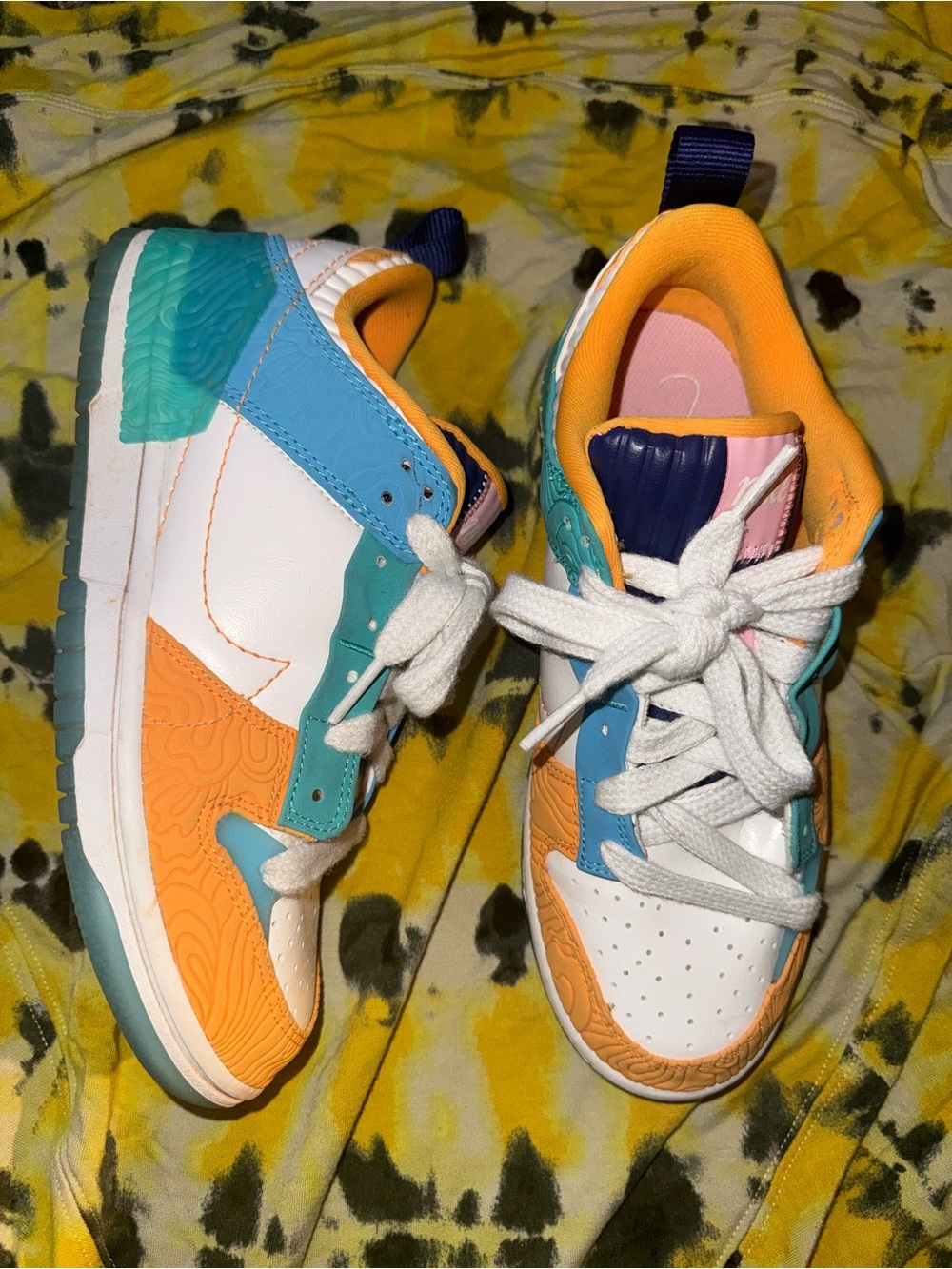 Nike Dunk Low Disrupt 2
Serena Williams Design Crew (Women's) size 8